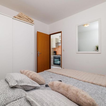 Apartments Luna Crikvenica Ngoại thất bức ảnh