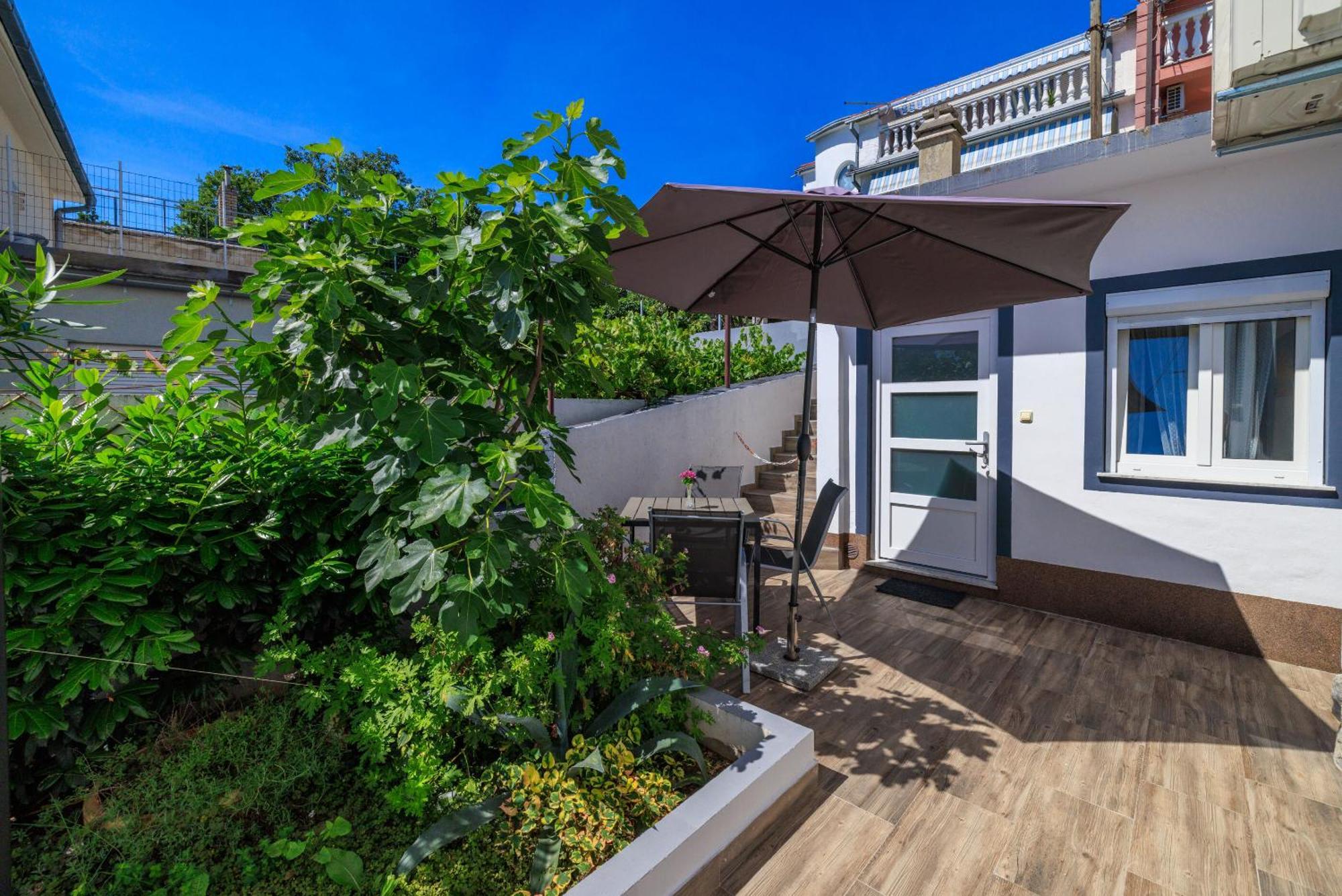 Apartments Luna Crikvenica Ngoại thất bức ảnh